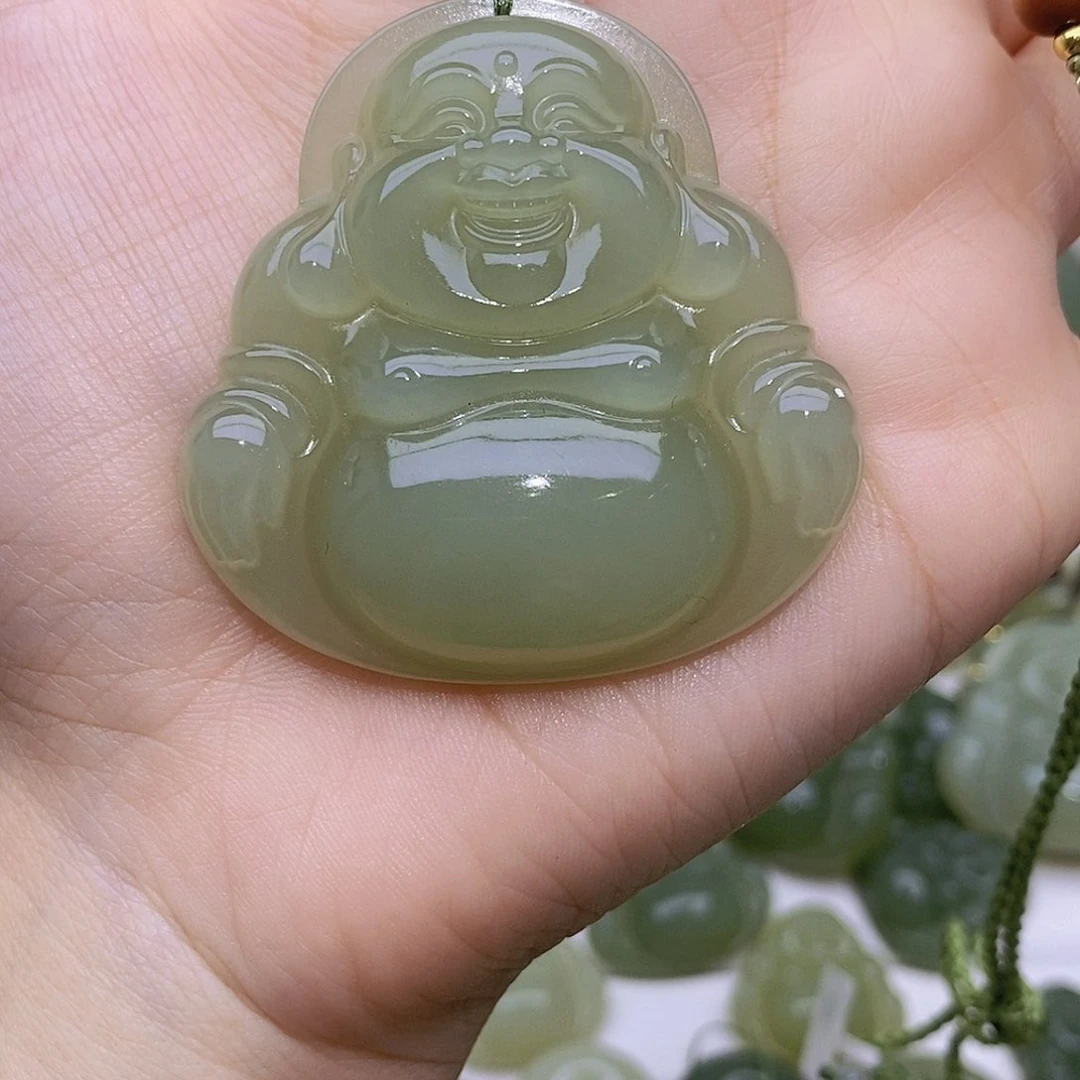 和田玉未镶嵌颈饰海****）