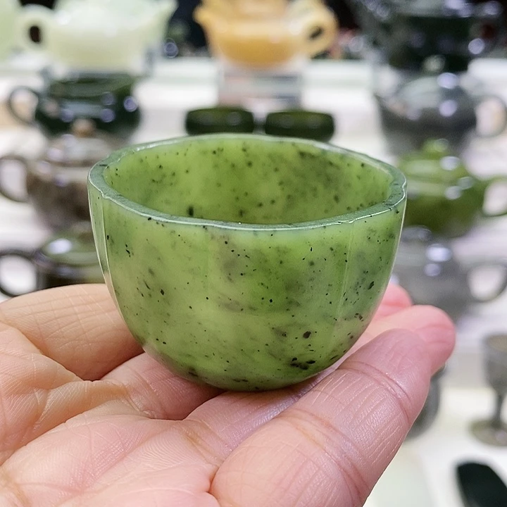 未镶嵌和田玉挂件茶杯30m l