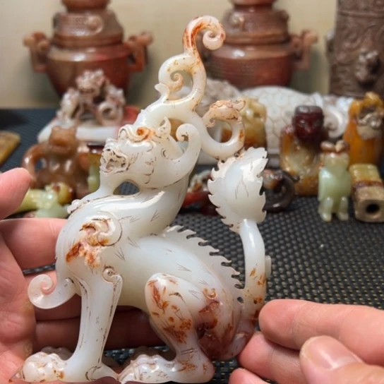 和田玉颈饰未镶嵌大*兄