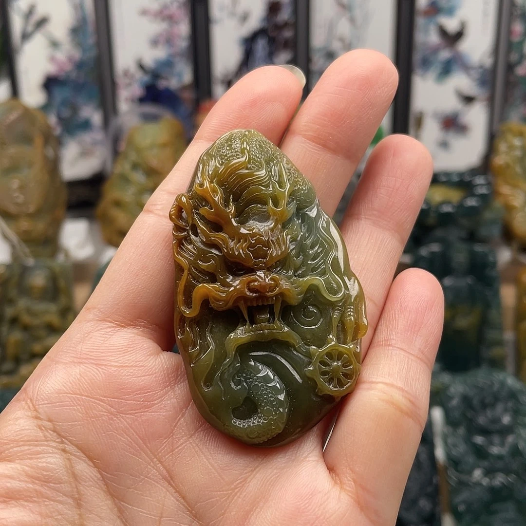 颈饰未镶嵌翡翠天然翡翠a货龙