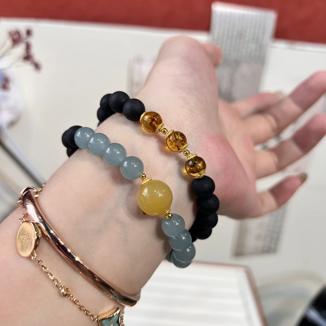 双圈黑油降真香蓝水手串