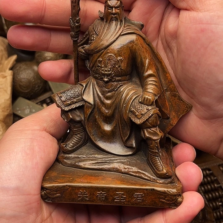 精美铜器做工精湛