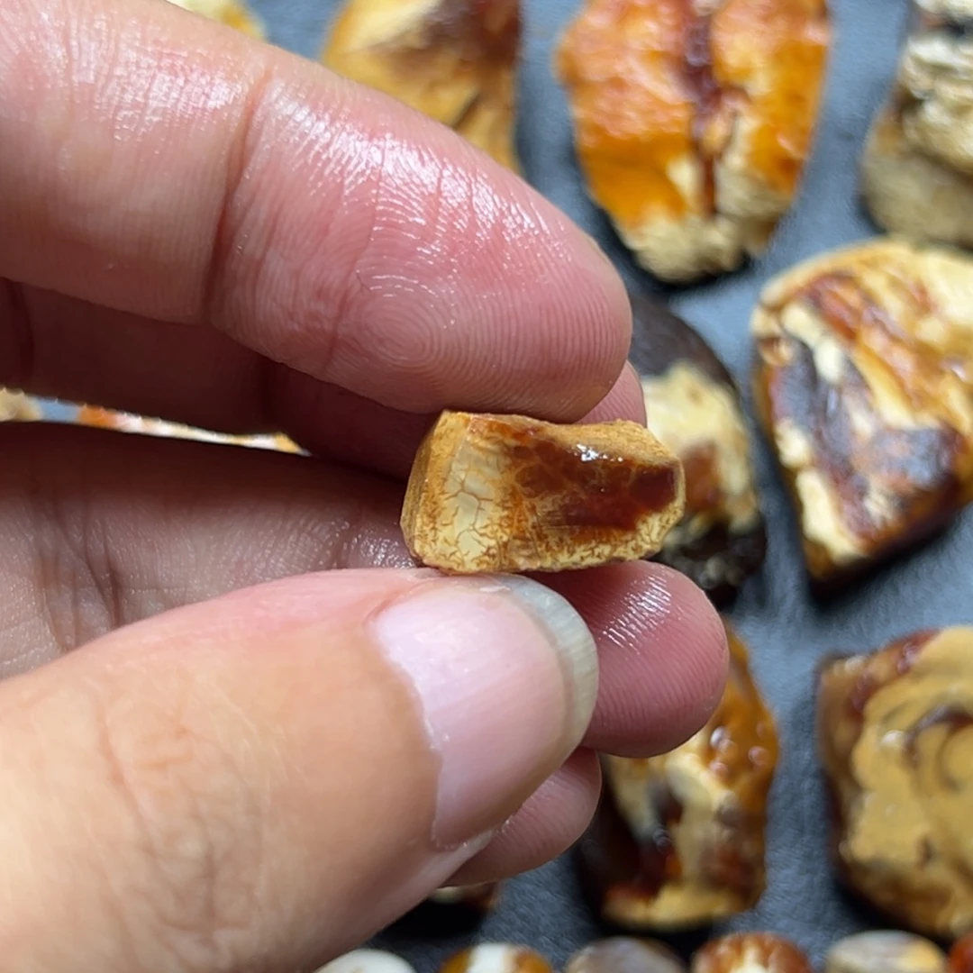 定制琥珀未镶嵌琥珀蜜蜡原石定制