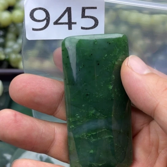 和田玉未镶嵌珠宝半成品