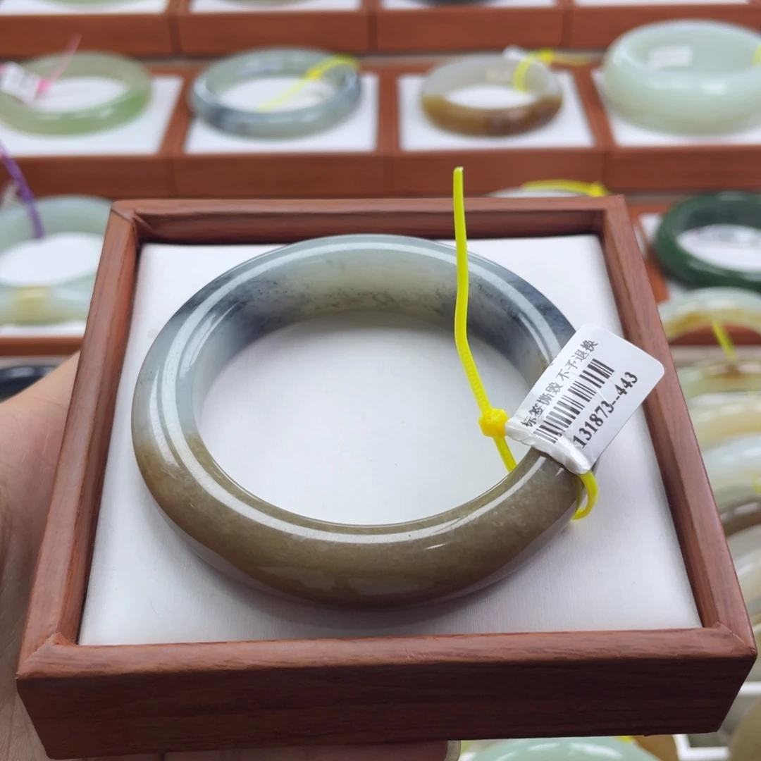 【闪购商品】未镶嵌手镯和田玉链接5。 54/55