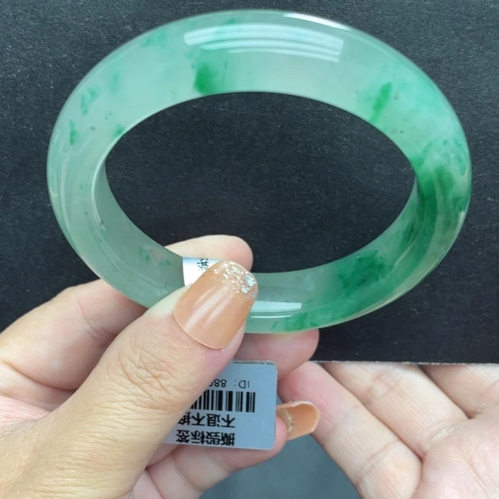 石英质玉未镶嵌手镯59/60