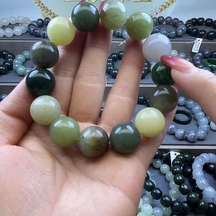 和田玉未镶嵌手链