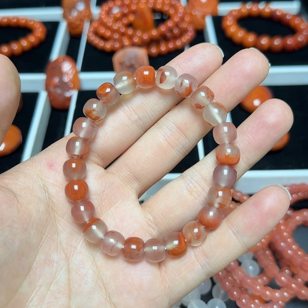 南红玛瑙未镶嵌手链