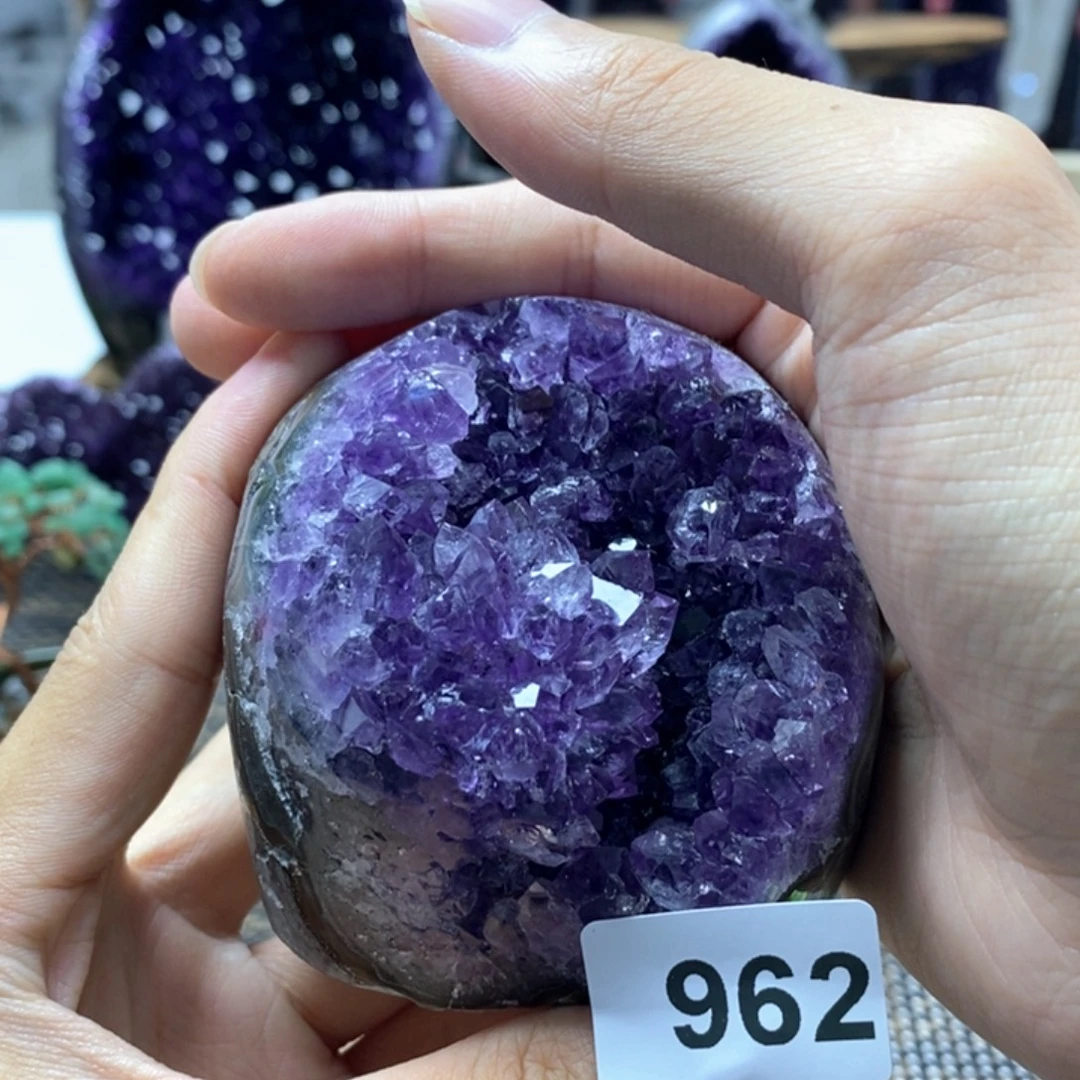 未镶嵌大型摆件（非配饰）水晶