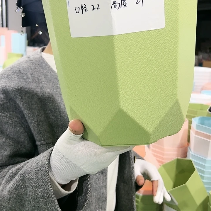 Fz220口22高24果绿色4只带托