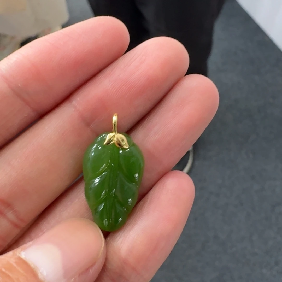 和田玉18K金镶嵌颈饰529陆姐卡24左右