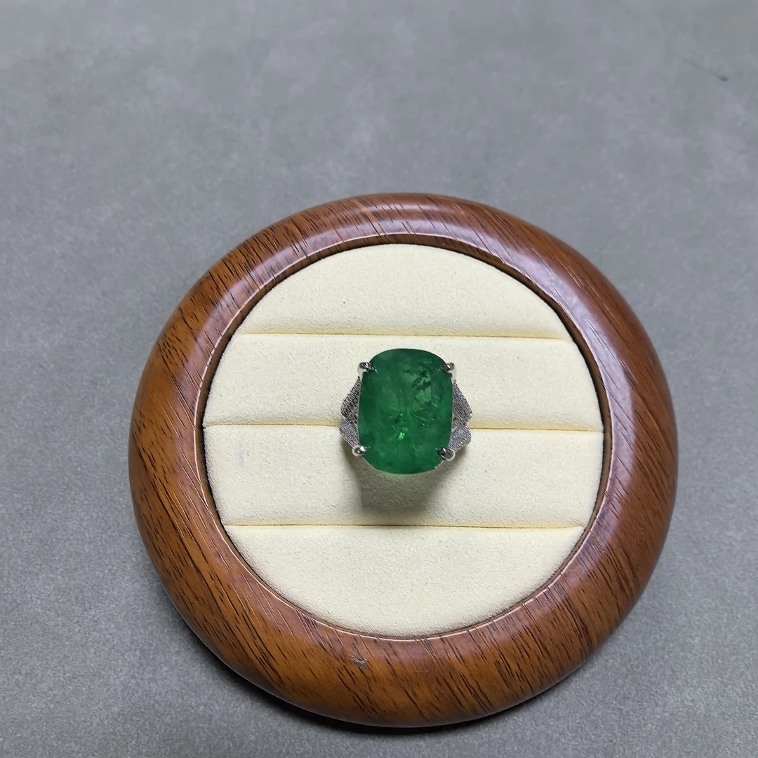 【经典永恒  光芒四射】戒指 GDJ3568