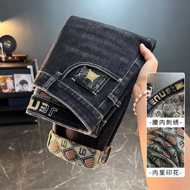 秋季爆款正品男士牛仔裤男款刺绣印花修身直筒裤时尚弹力裤子男裤