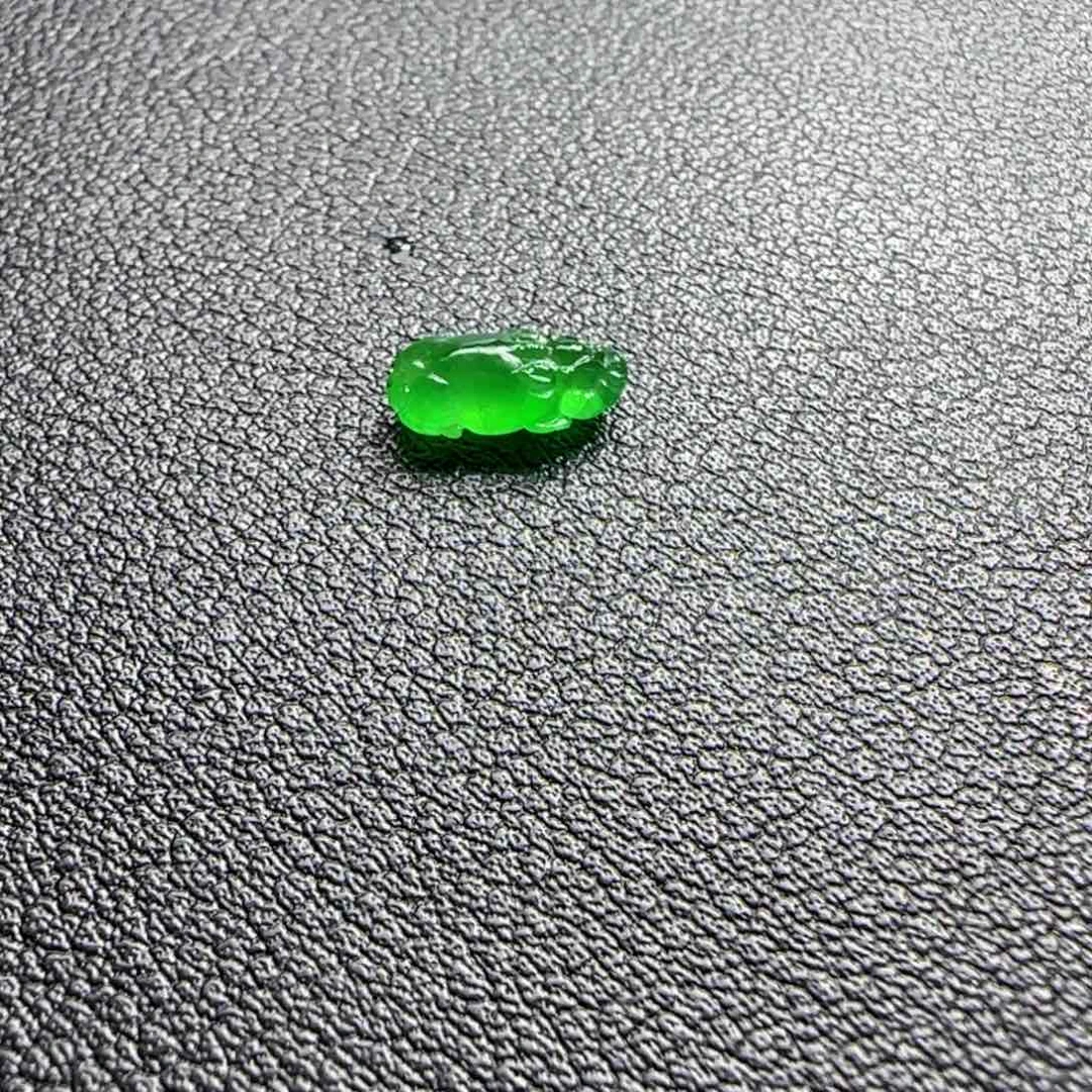 定制翡翠未镶嵌材料