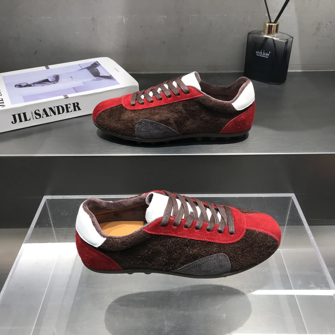 磨砂牛皮加棉德训鞋女2025冬季新款圆头系带轻便保暖时尚休闲鞋潮