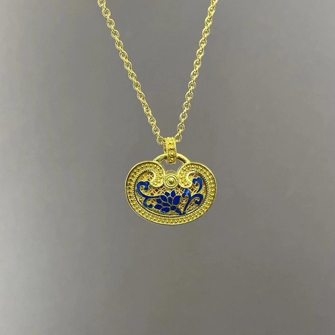 Chow Tai Seng/周大生足金套链国家宝藏青花瓷系列珐琅如意锁女士