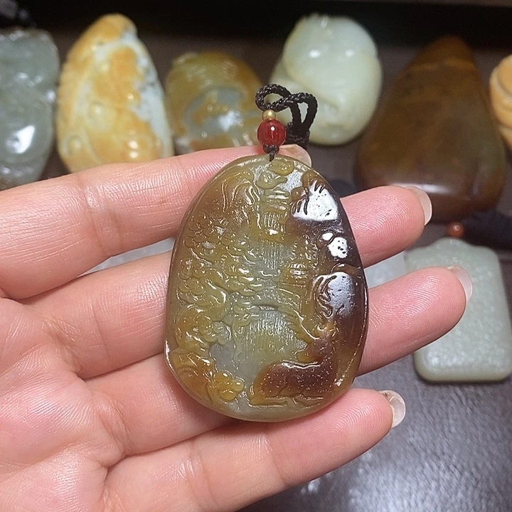 和田玉未镶嵌挂件
