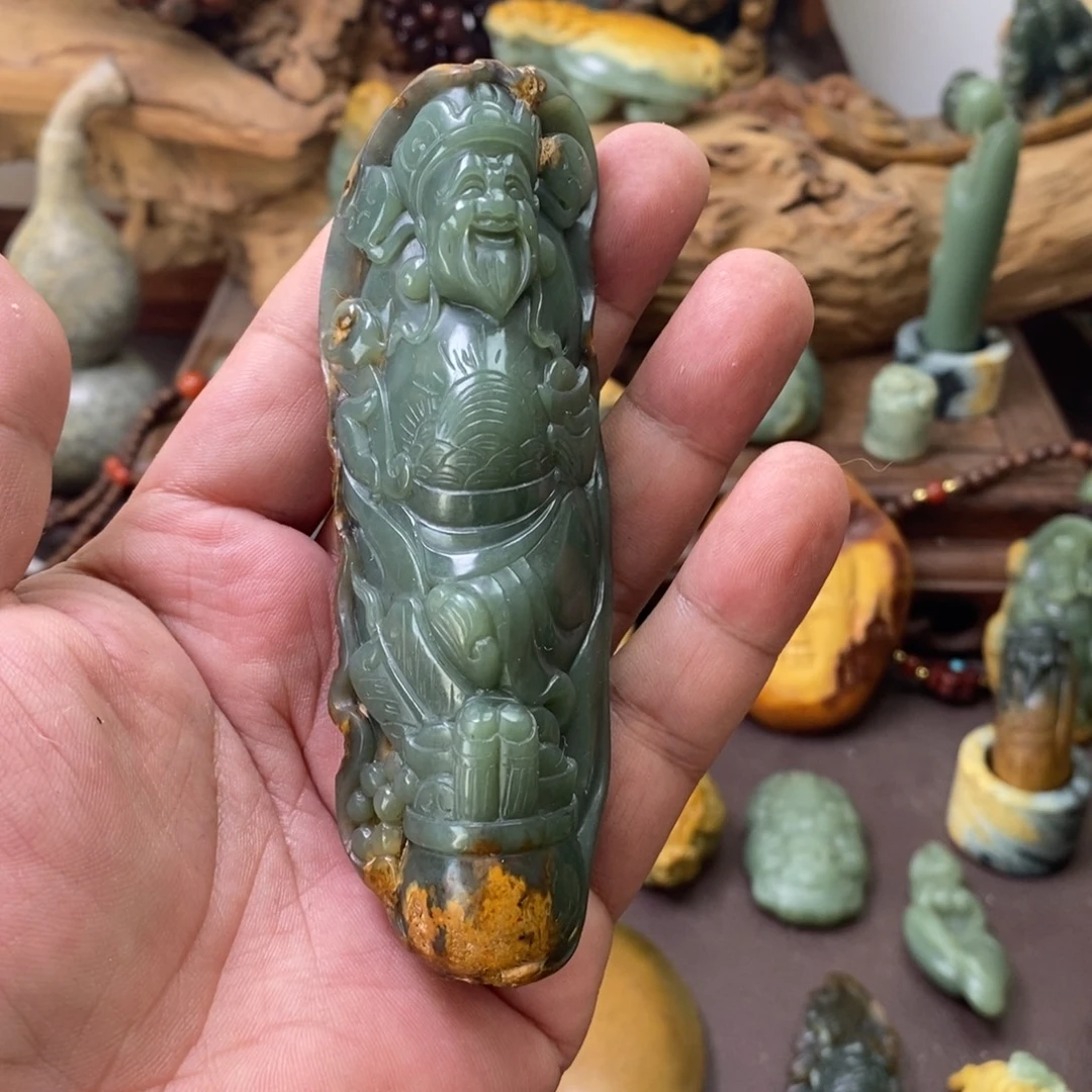幸***人未镶嵌岫岩河磨玉（透闪石质玉）挂件