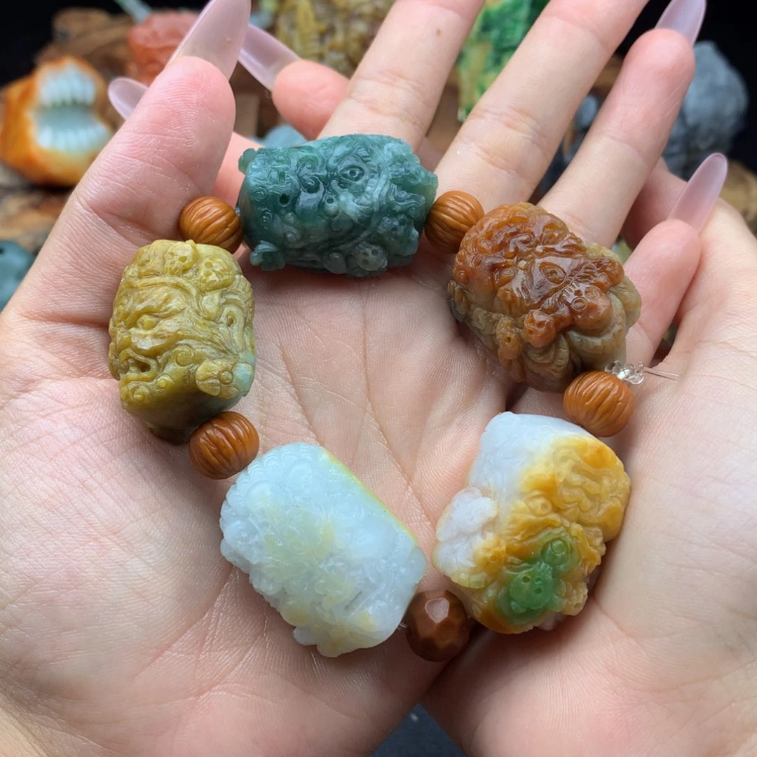 嗯***嗯定制翡翠未镶嵌翡翠