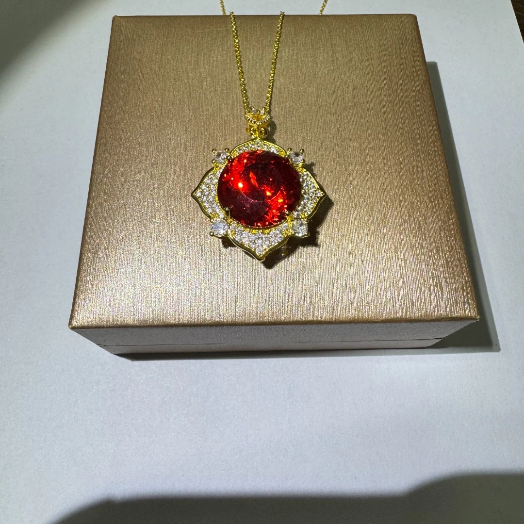 【高端定制】收藏级轻奢时尚设计吊坠XG067035