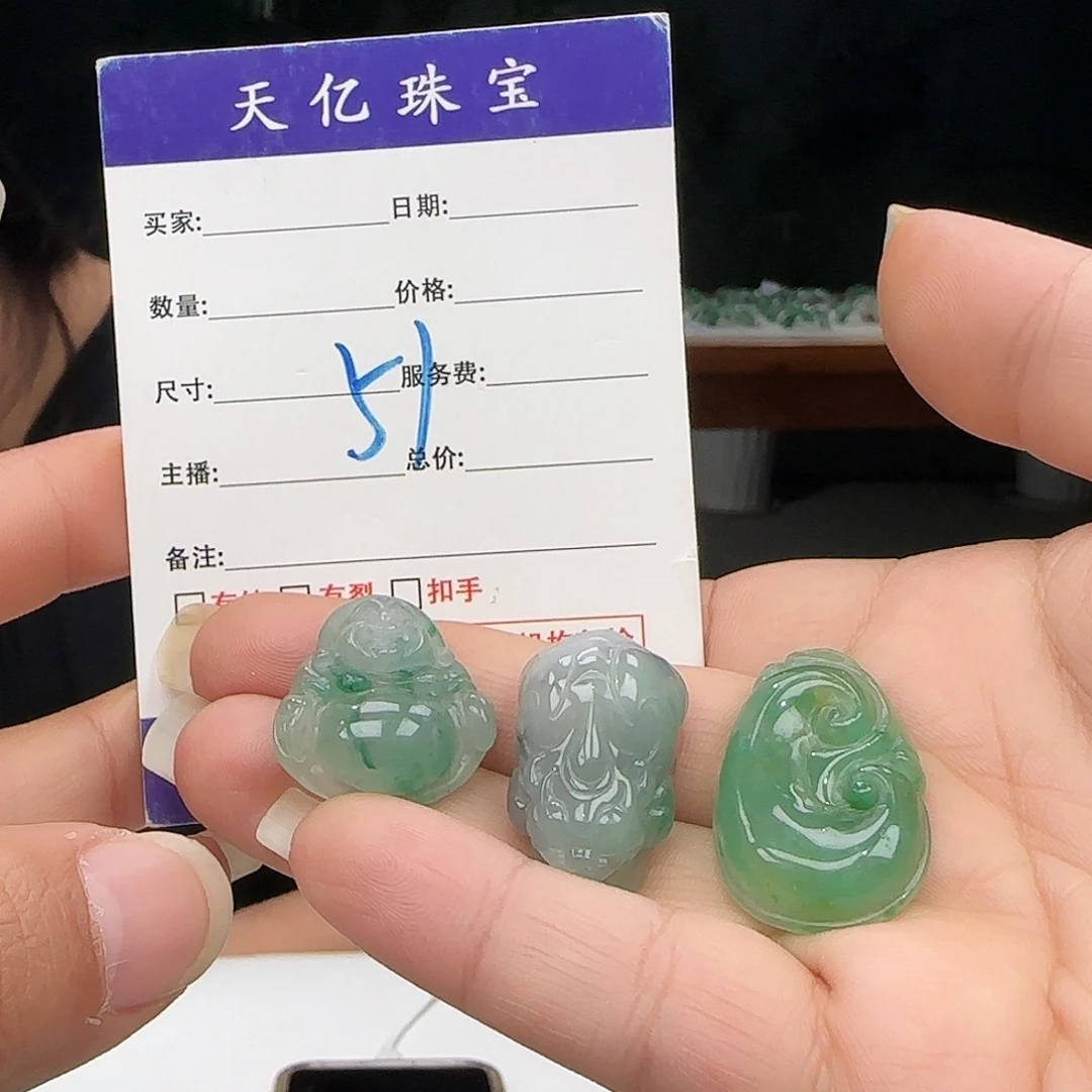 石英质玉未镶嵌多样性发其一