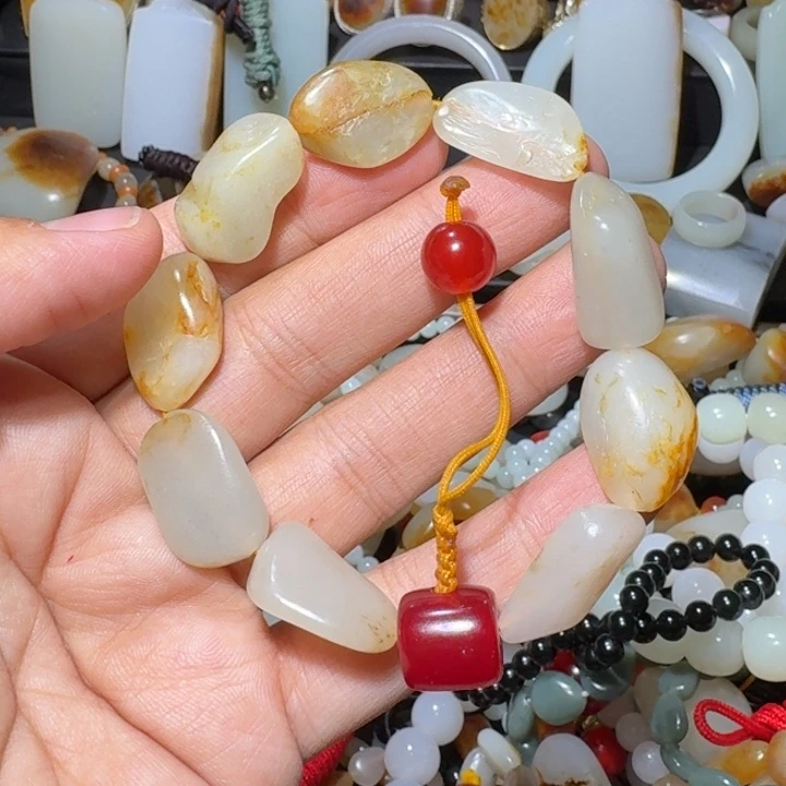 和田玉未镶嵌手链