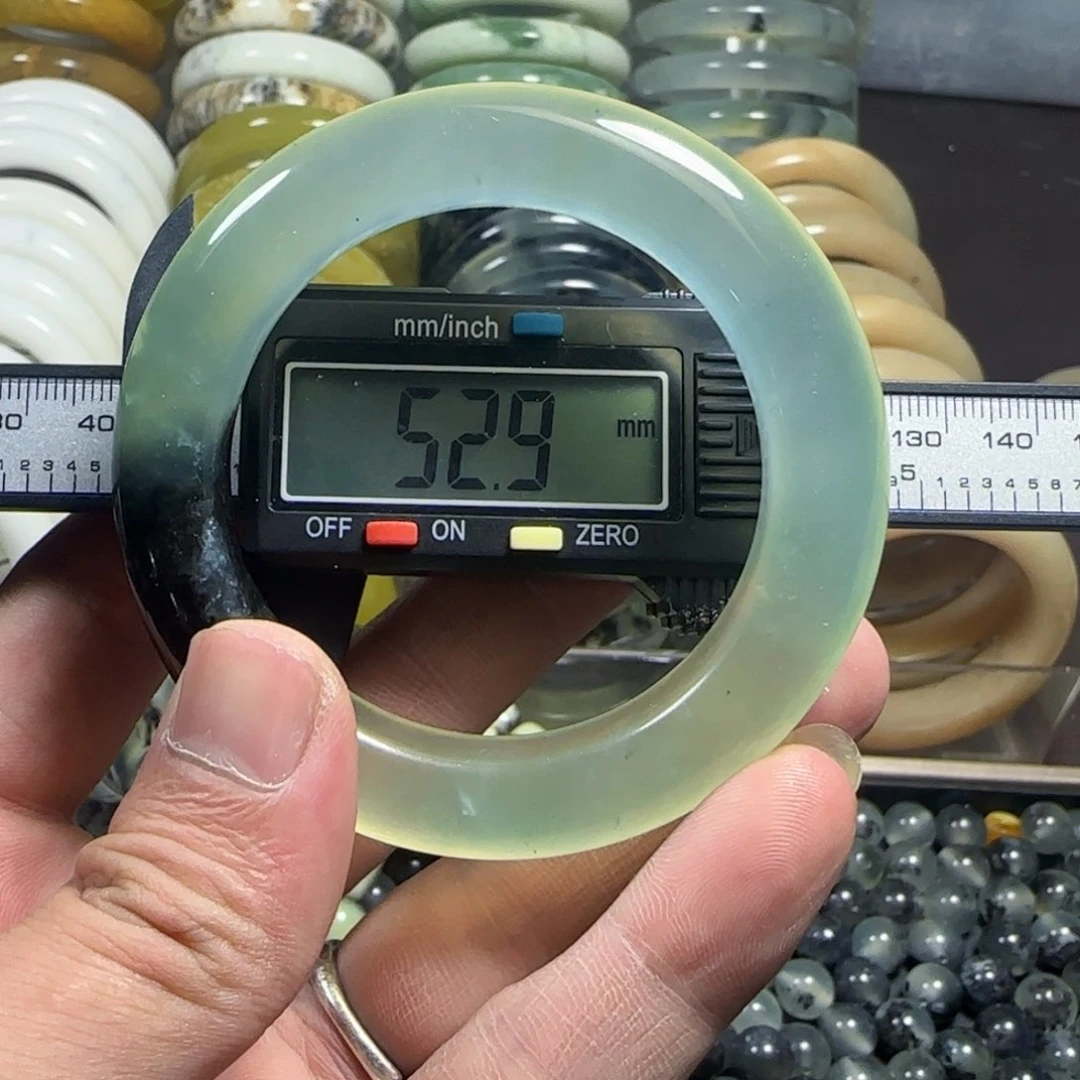 合金蛇纹石玉手镯