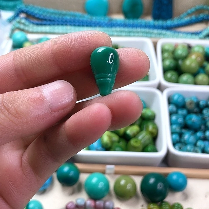 圆珠桶珠三通配饰