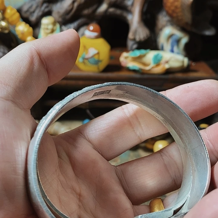 f h j j h j h h b