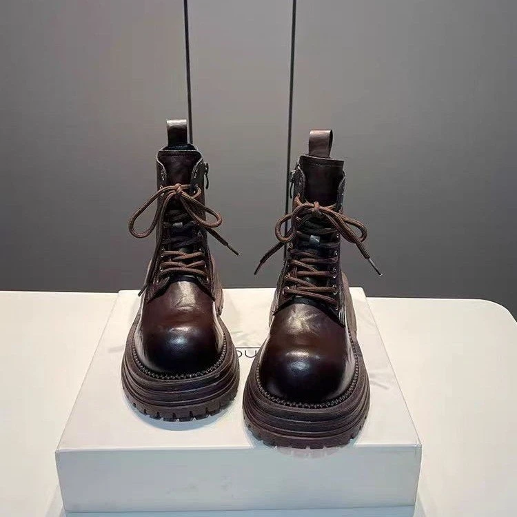 2025欧洲站马丁靴女秋冬季新款厚底百搭时尚英伦风机车增高短靴潮