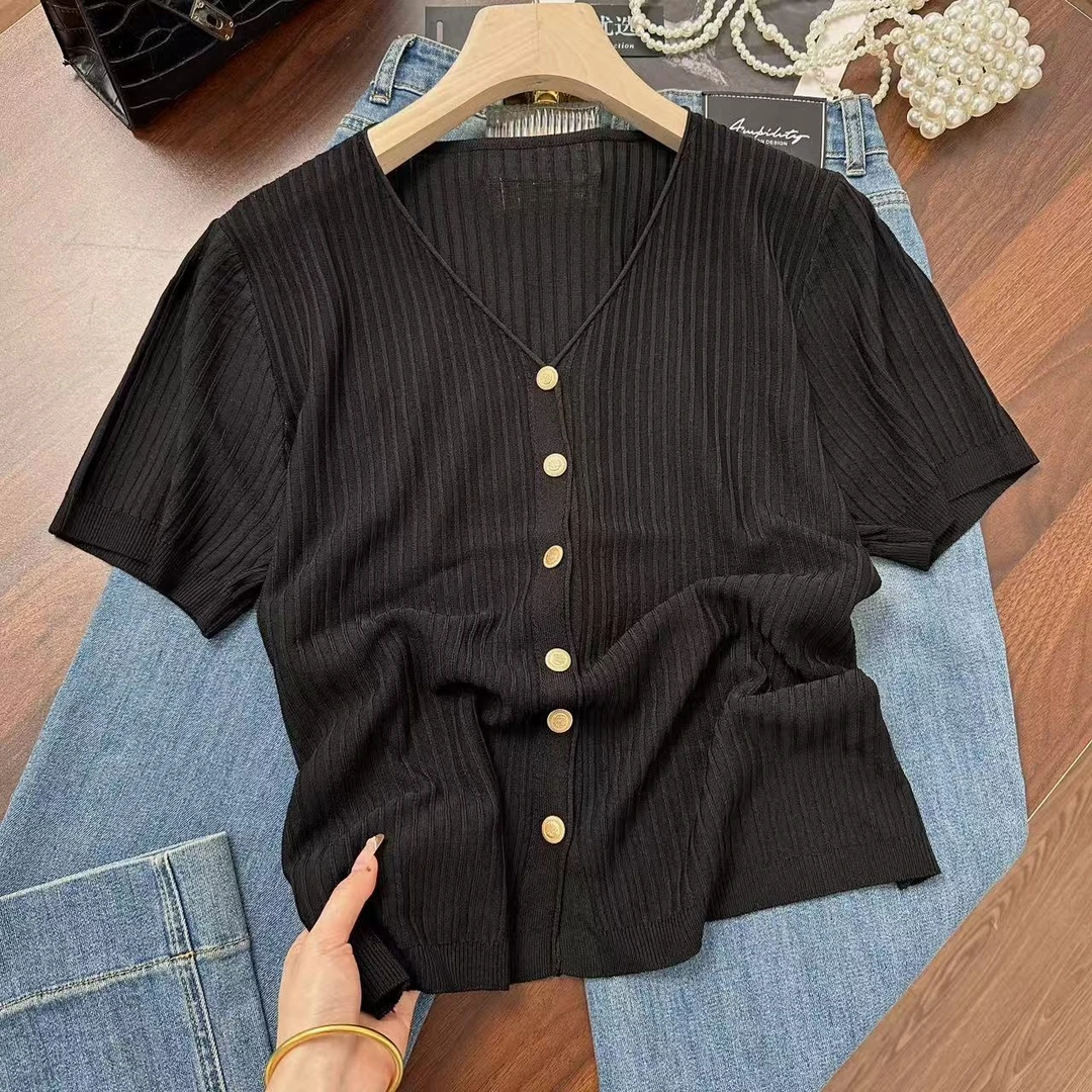 显瘦神器~冰冰凉凉巨舒服！超级百搭气质的竖坑条针织衫Y7206