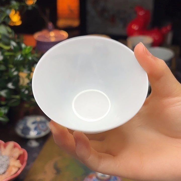 山***茗杯精工粉彩超薄胎猫戏杯