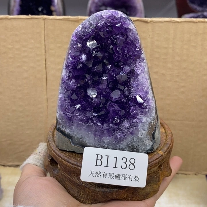 水晶大型摆件（非配饰）未镶嵌