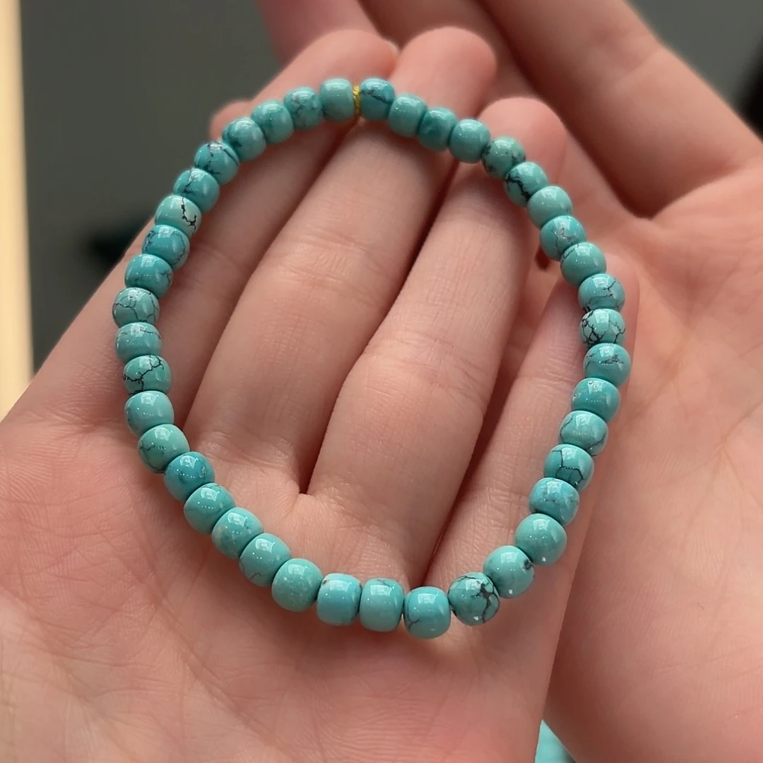 绿松石未镶嵌颈饰