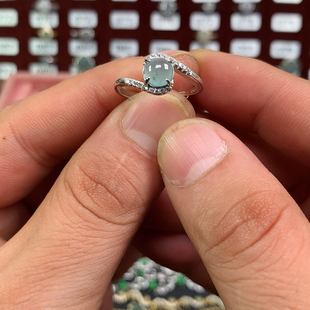 苏***.翡翠银S925镶嵌戒指9