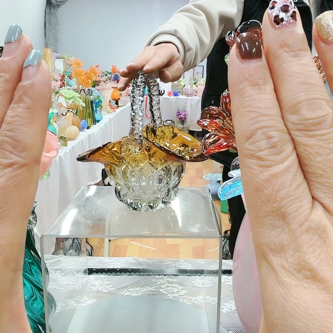 福利不退不换琉璃艺术品