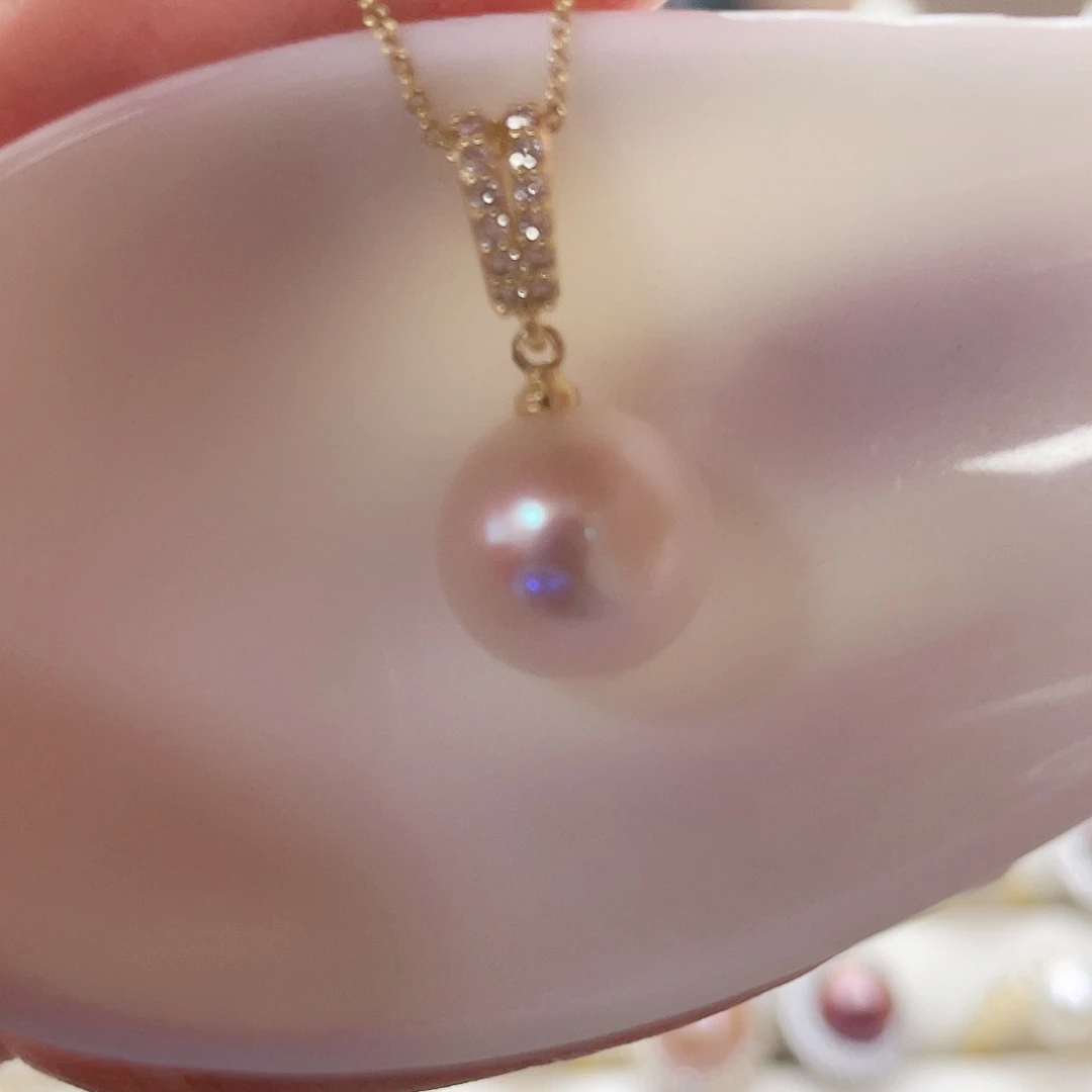 淡水珍珠颈饰18K金镶嵌