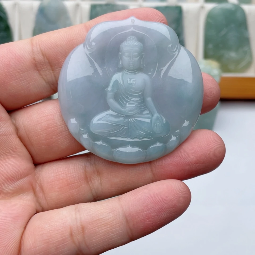 翡翠未镶嵌颈饰阿弥