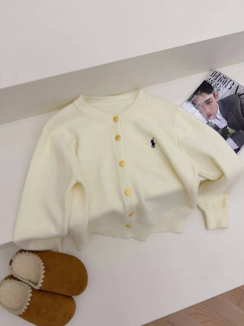 【香香严选】“奶油骑士”长袖纯色圆领休闲毛针织衫衫小香风百搭8828