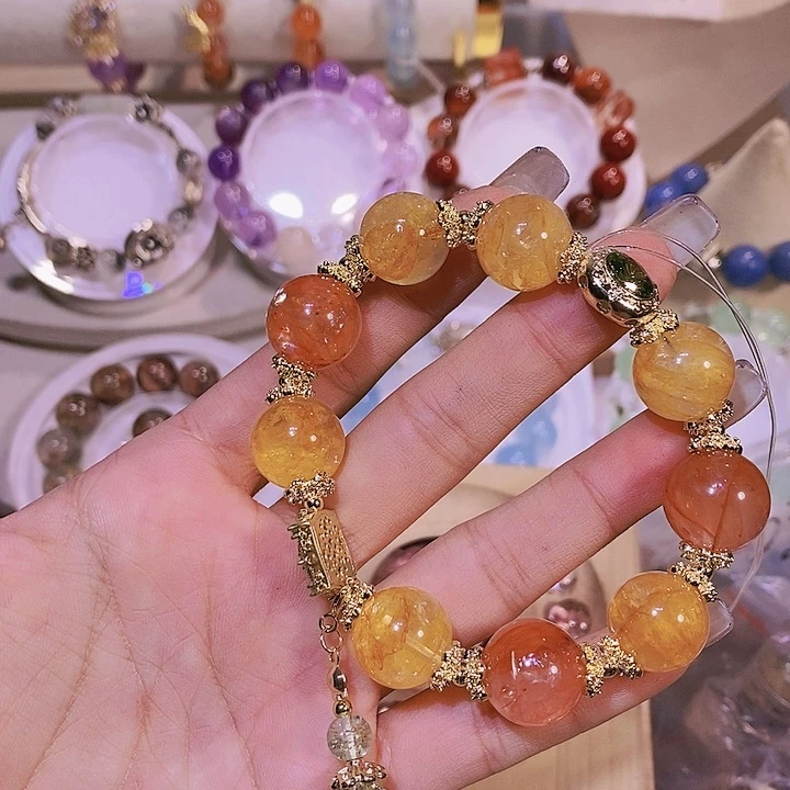 水晶手链未镶嵌五***羊差价