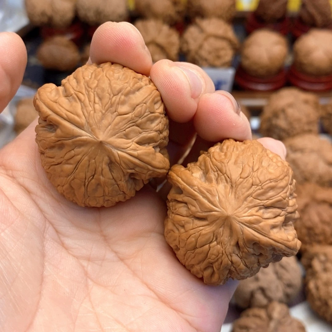 【闪购商品】文玩核桃把件40尺全品铁锤妹妹