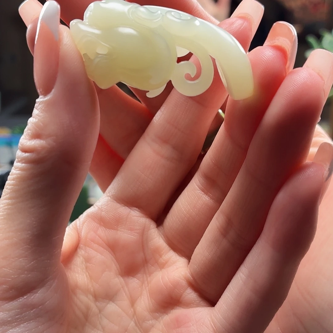 和田玉未镶嵌吊坠(不含链)白玉