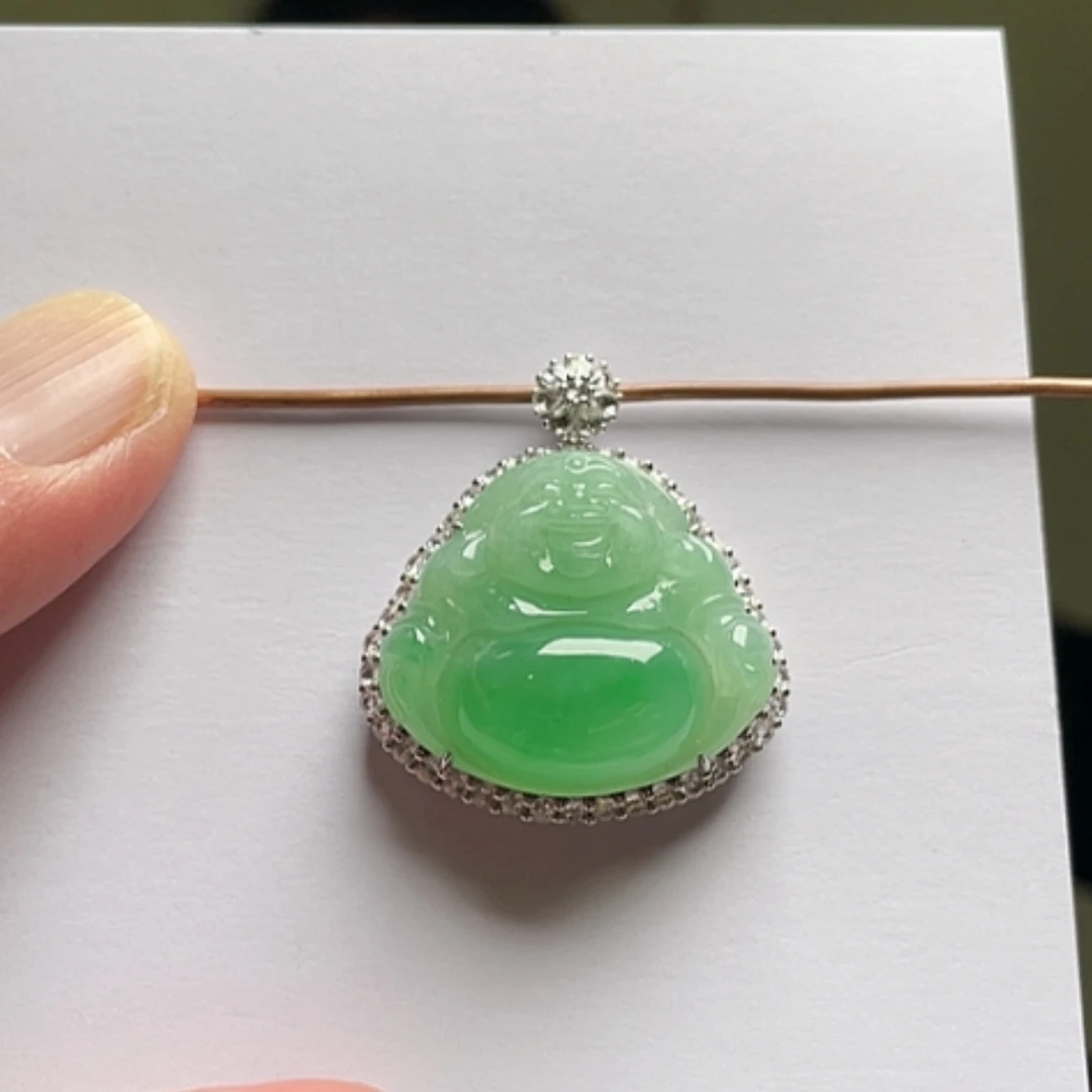 【闪购商品】吊坠(不含链)18K金镶嵌翡翠