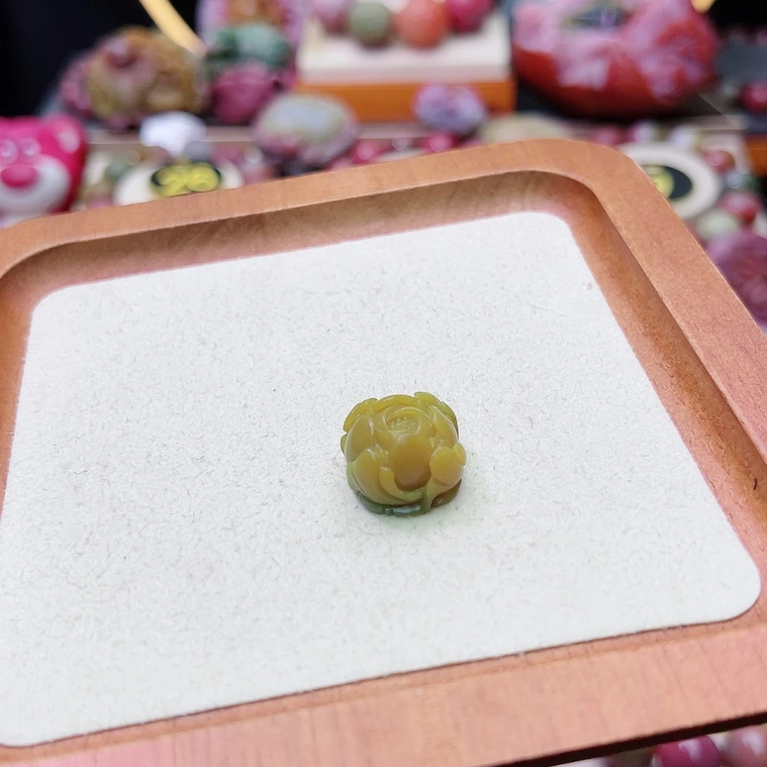 石英质玉盐源玛瑙定制未镶嵌