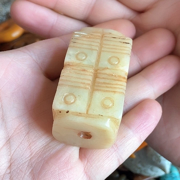 和田玉未镶嵌颈饰41