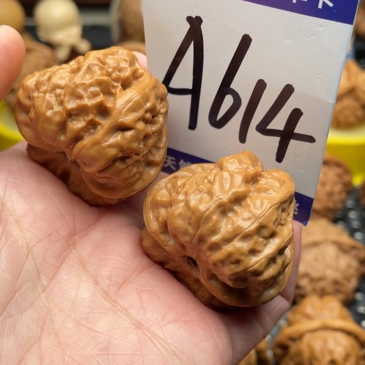 把件桃核蛤蟆头36