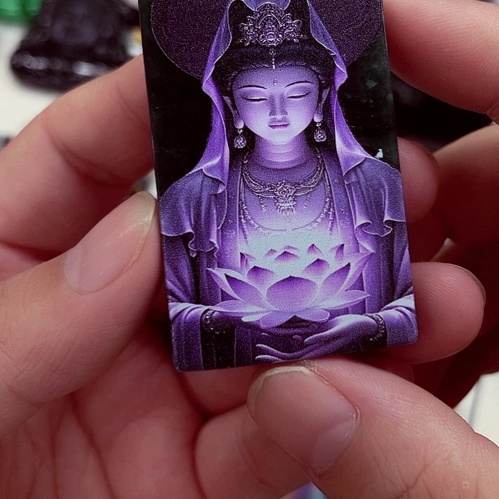 翡翠未镶嵌颈饰先鉴后发一物一证