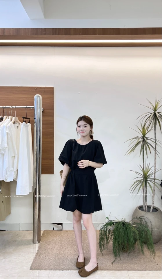 EE·夏季韩版洋气减龄娃娃款花苞连衣裙