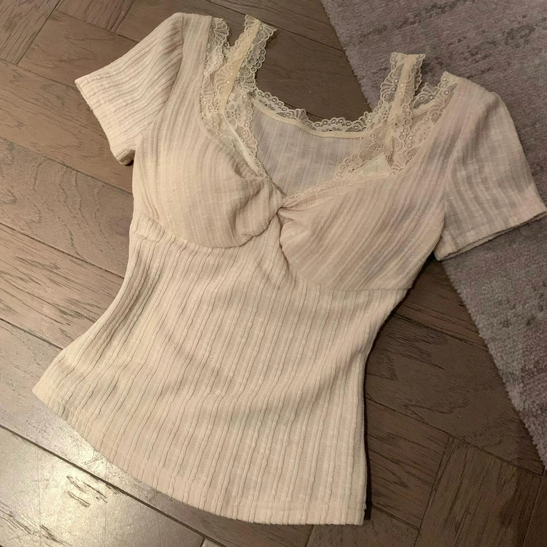 纯欲蕾丝花边假两件短袖t恤女夏季2025新款甜辣妹绝美短款小上衣