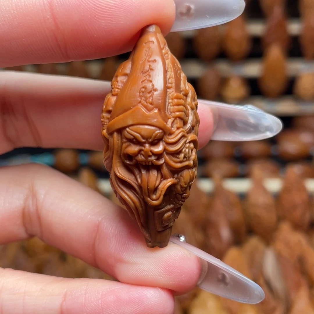 橄榄核把件黑白无常